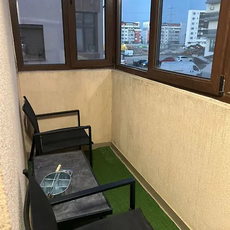 Natalieva Apartment Popesti-Leordeni Exterior photo